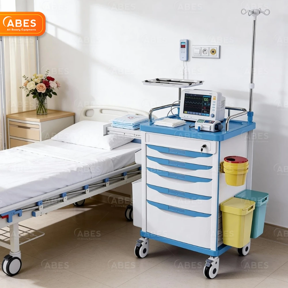 Xe đẩy thuốc cấp cứu tại các phòng lưu bệnh