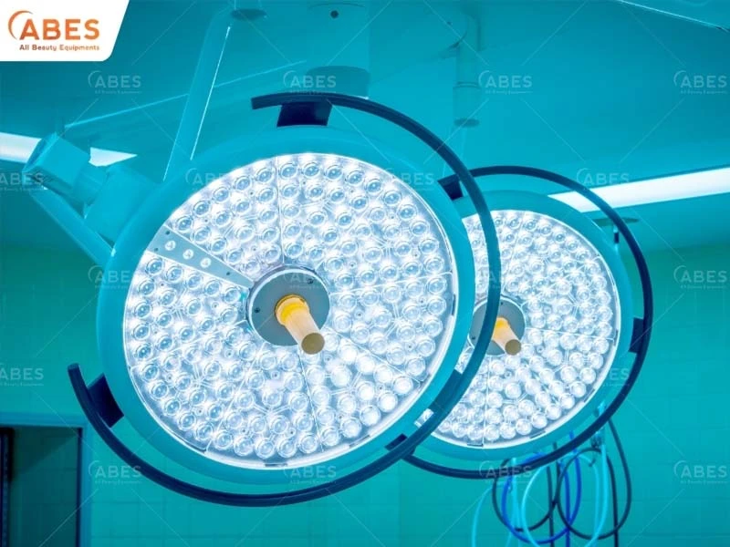 Đèn phẫu thuật treo trần được thiết kế gắn cố định trên trần nhà