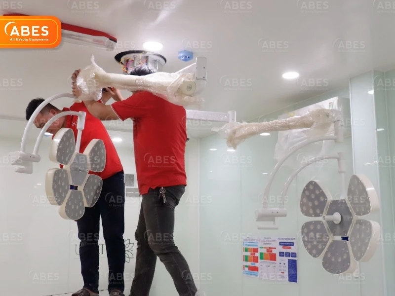 ABES - Thi công và lắp đặt đèn mổ treo trần, cần đội ngũ chuyên nghiệp