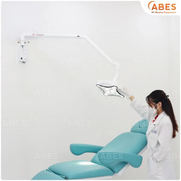 den-mo-phau-thuat-5_aa15e82a9b50441f8204ebba7b9b0161_grande Vì Sao Nên Sử Dụng Đèn Mổ Phẫu Thuật Bóng LED ?