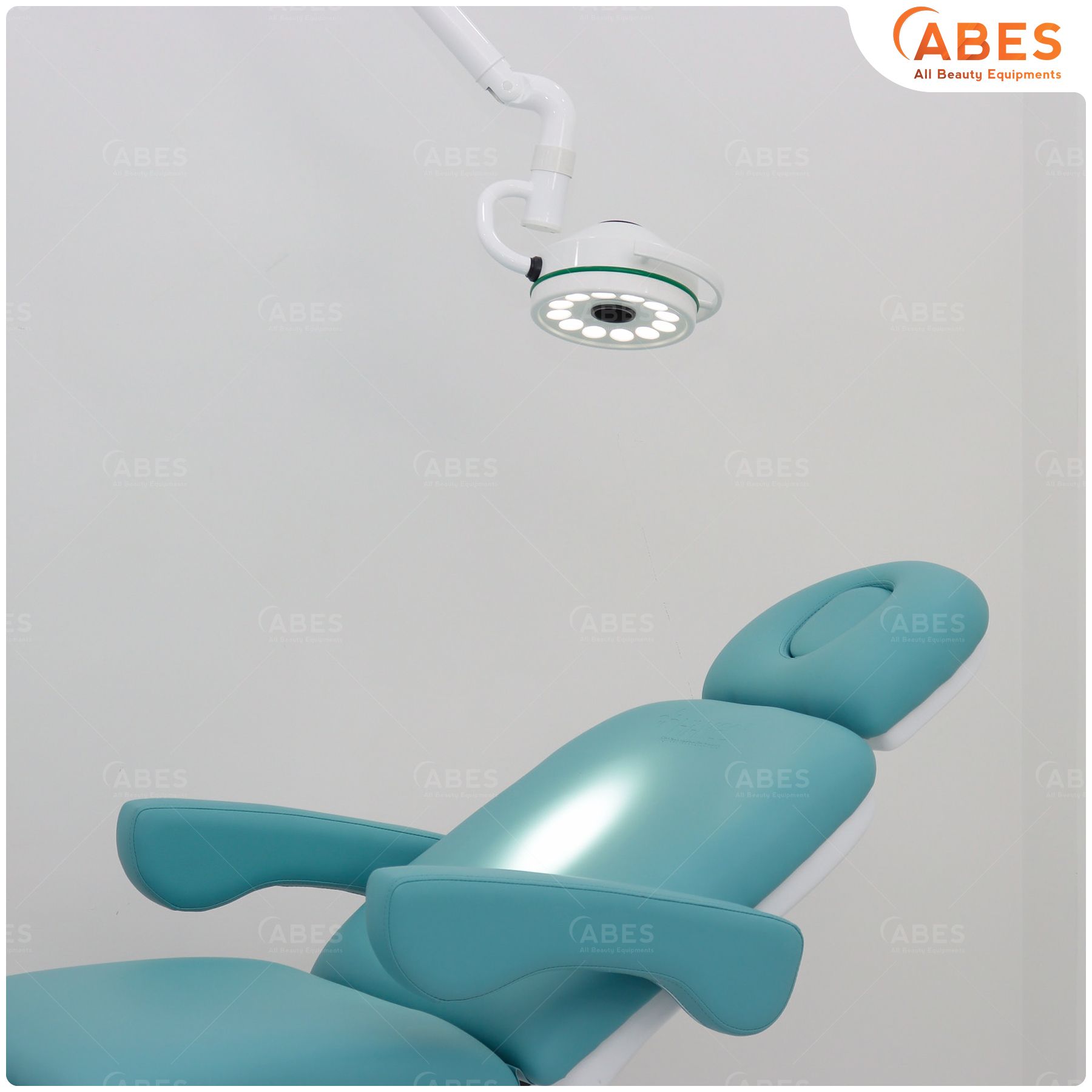 Giường tiểu phẫu chỉnh điện Hi-MEC HMBB-8040 (Xanh y tế)